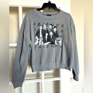 F•R•I•E•N•D•S cropped sweatshirt